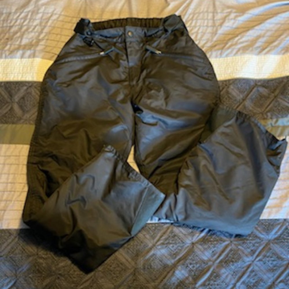 Snow pants - Picture 1 of 3